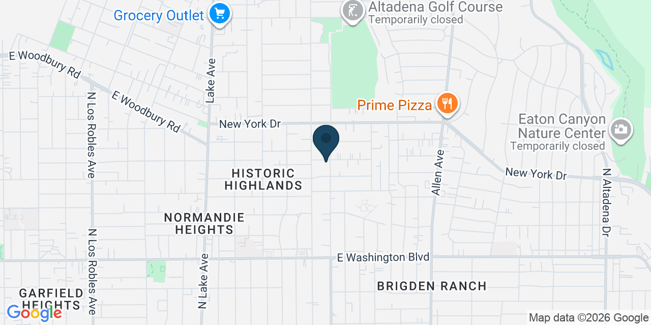 Pasadena Crash on North Hill Avenue Prompts Ambulance Response
